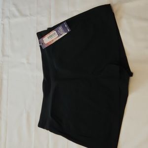NWT women's outdoor shorts